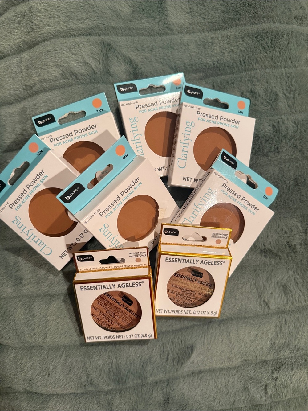 Tan Pressed Powder Clarifying & Essentially Ageless Assorted Set - Tan
